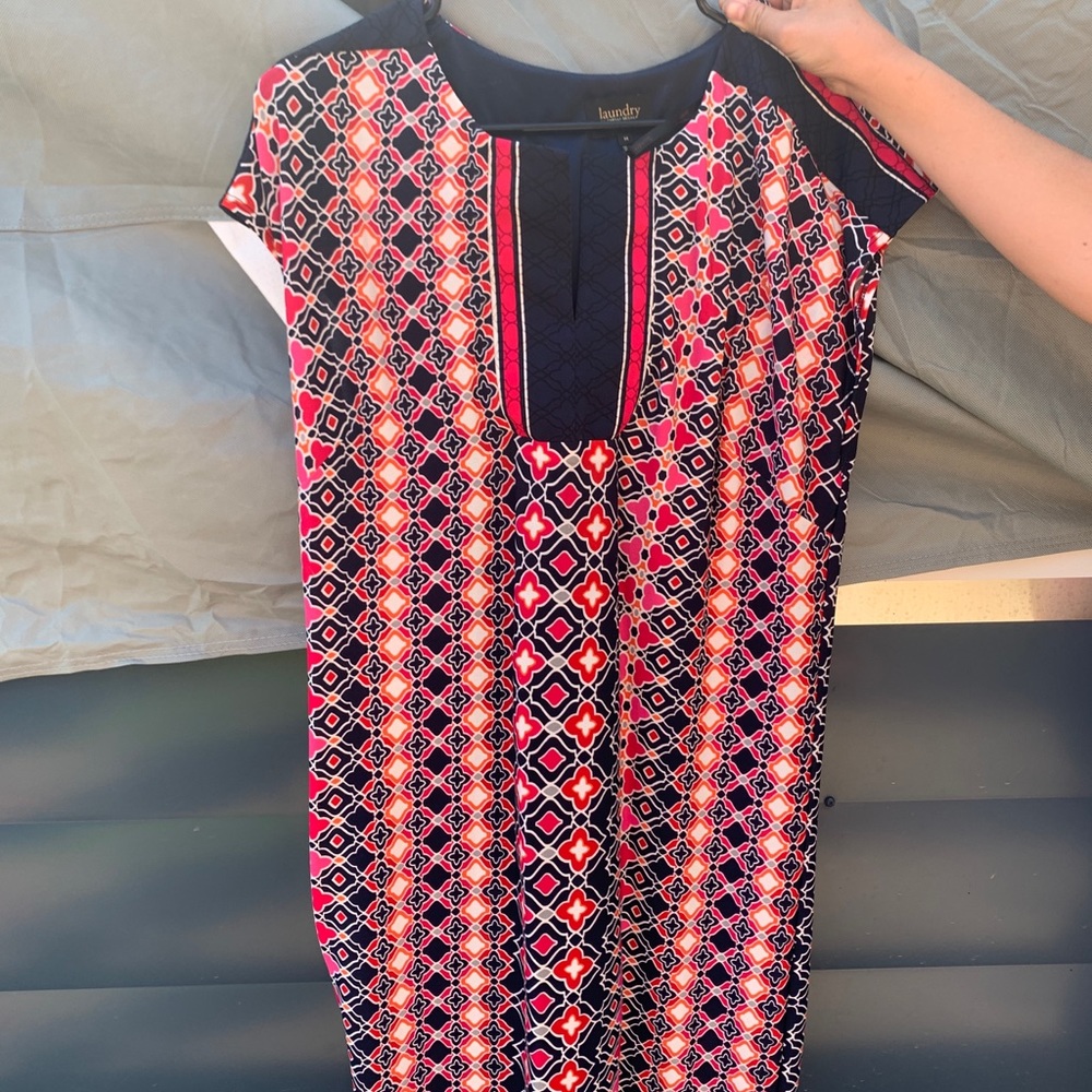Dress laundry brand size medium never worn